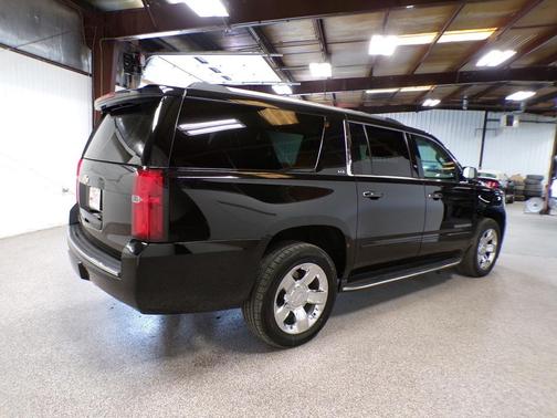 2016 Chevrolet Suburban LTZ