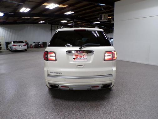 White Diamond Tri-Coat 2015 GMC Acadia Denali