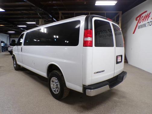 2021 Chevrolet Express 3500 LS