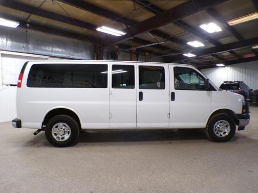 2021 Chevrolet Express 3500 LS