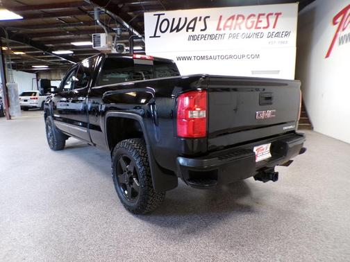Onyx Black 2015 GMC Sierra 2500 Denali