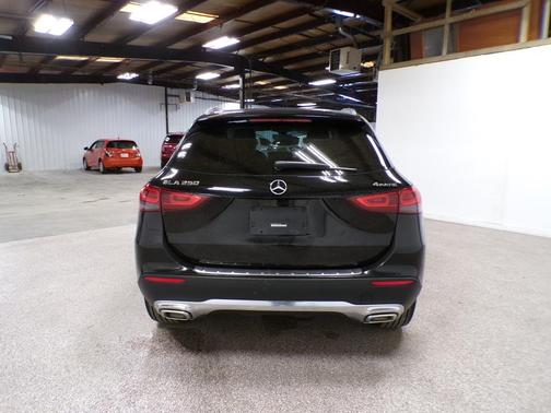 2021 Mercedes-Benz GLA 250 Base 4MATIC