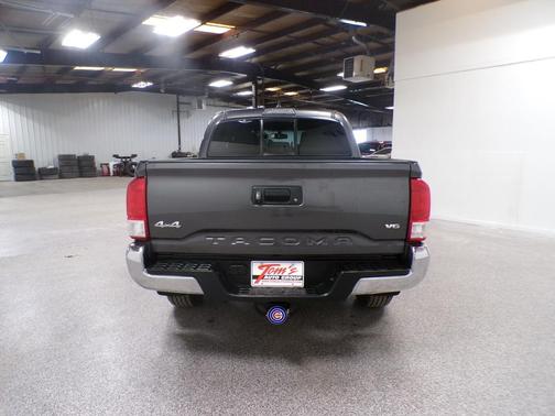 Magnetic Gray Metallic 2017 Toyota Tacoma SR5