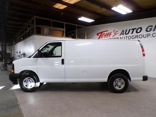 2017 Chevrolet Express 2500 Work Van