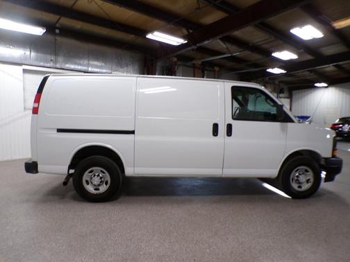 2017 Chevrolet Express 2500 Work Van