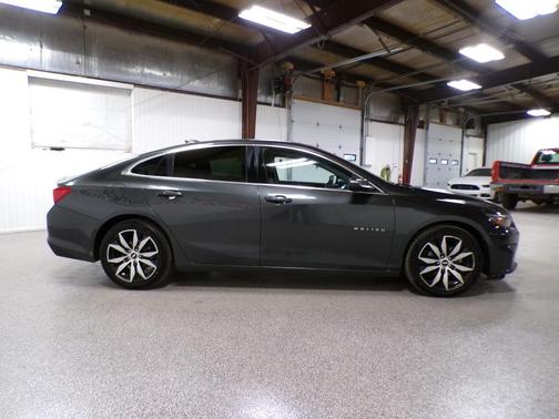 2017 Chevrolet Malibu 1LT