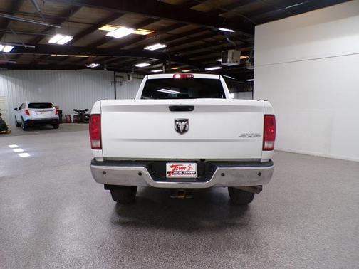 Bright White Clearcoat 2018 RAM 2500 Tradesman