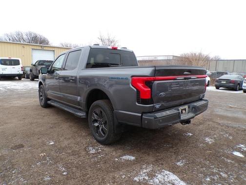 2023 Ford F-150 Lightning LARIAT