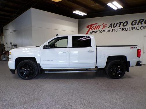 Summit White 2016 Chevrolet Silverado 1500 LT