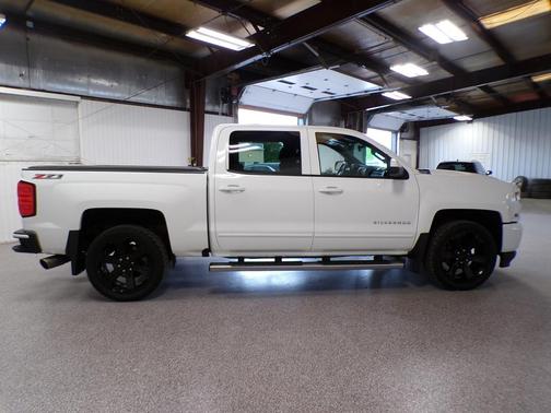 Summit White 2016 Chevrolet Silverado 1500 LT