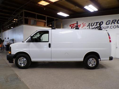 2017 Chevrolet Express 2500 Work Van