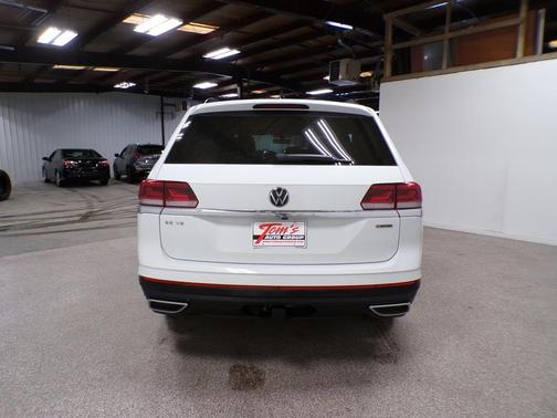 2022 Volkswagen Atlas 3.6L SE w/Technology