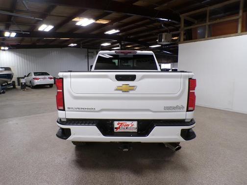 2025 Chevrolet Silverado 2500 High Country
