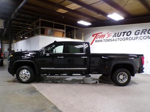 2024 Chevrolet Silverado 3500 High Country