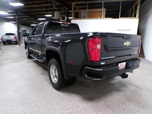 2024 Chevrolet Silverado 3500 High Country