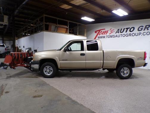 2005 Chevrolet Silverado 2500 LS H/D Extended Cab