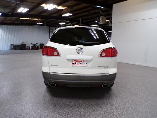 White Diamond Tri-Coat 2008 Buick Enclave