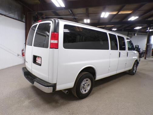 2021 Chevrolet Express 3500 LS