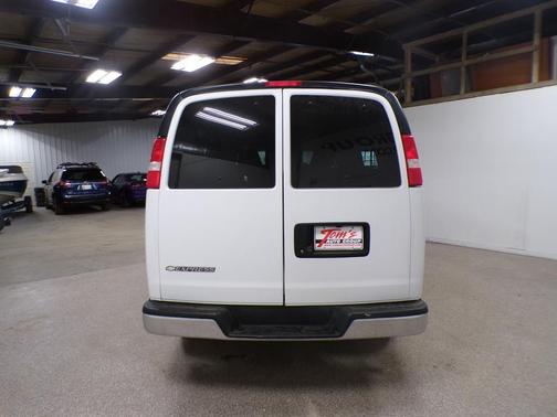 2021 Chevrolet Express 3500 LS