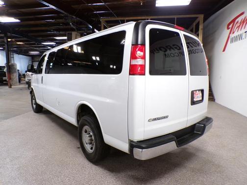 2021 Chevrolet Express 3500 LS