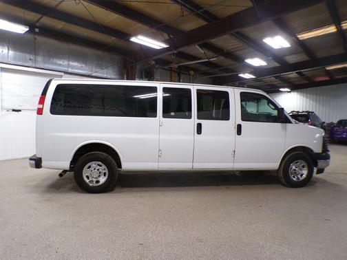 2021 Chevrolet Express 3500 LS