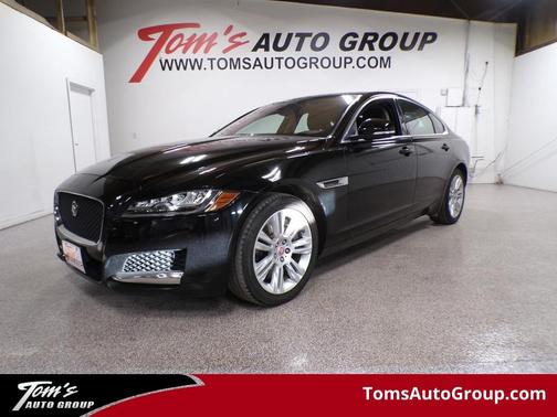 2016 Jaguar XF 35t Premium