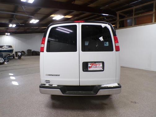 2021 Chevrolet Express 3500 LS