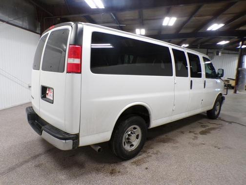 2021 Chevrolet Express 3500 LS