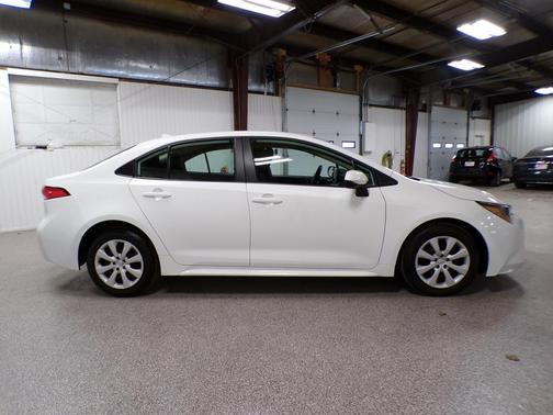 White 2024 Toyota Corolla LE