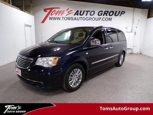 2014 Chrysler Town & Country Touring-L