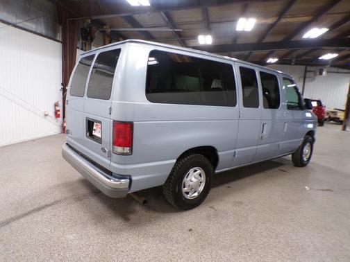 1999 Ford E150 XL