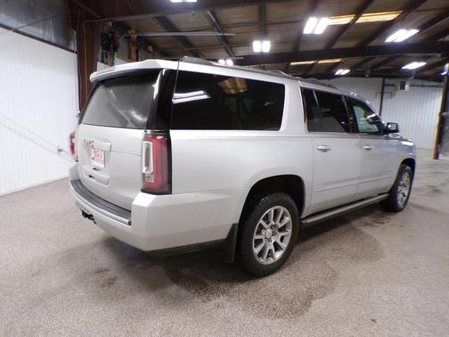 2020 GMC Yukon XL Denali