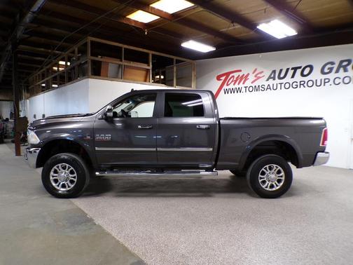 2014 RAM 3500 Laramie