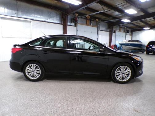 2017 Ford Focus Titanium