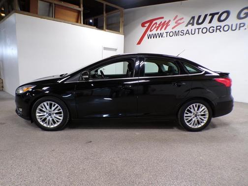 2017 Ford Focus Titanium
