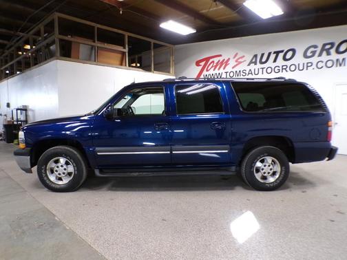 2003 Chevrolet Suburban LT