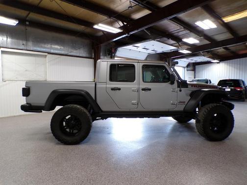 Sting Gray Clearcoat 2020 Jeep Gladiator Rubicon