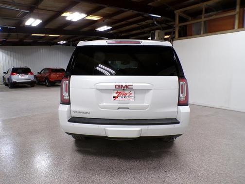 2016 GMC Yukon SLT