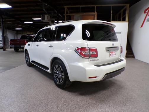 2019 Nissan Armada Platinum