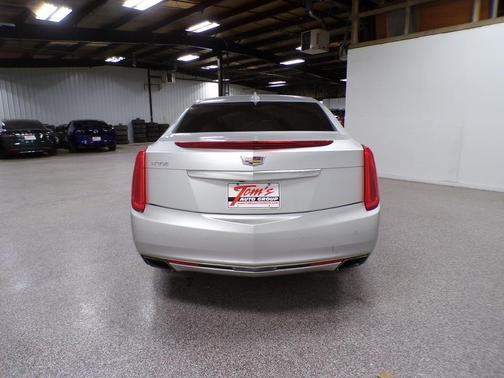 Radiant Silver Metallic 2017 Cadillac XTS Luxury