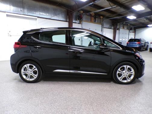 2017 Chevrolet Bolt EV LT