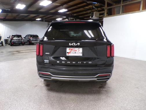 2022 Kia Sorento SX