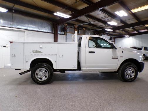 Bright White Clearcoat 2016 RAM 2500 Tradesman