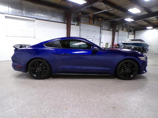 2016 Ford Mustang EcoBoost