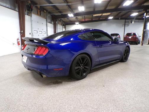 2016 Ford Mustang EcoBoost