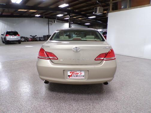 2006 Toyota Avalon Limited