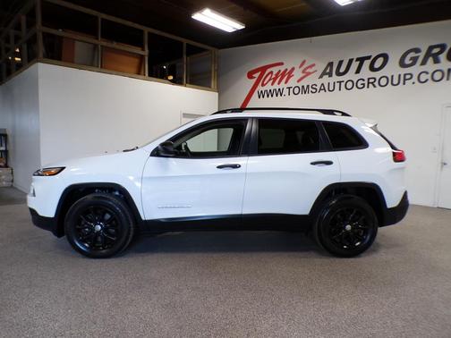 2017 Jeep Cherokee Sport