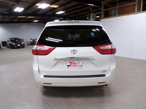2017 Toyota Sienna Limited