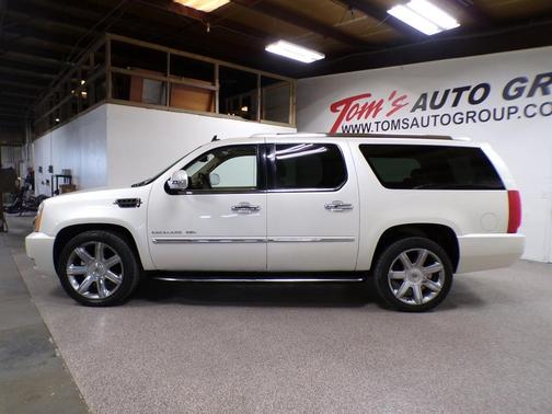 2010 Cadillac Escalade ESV Luxury