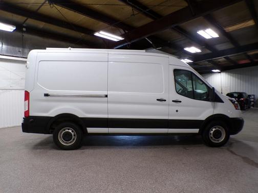 2019 Ford Transit-250 148 WB Medium Roof Cargo